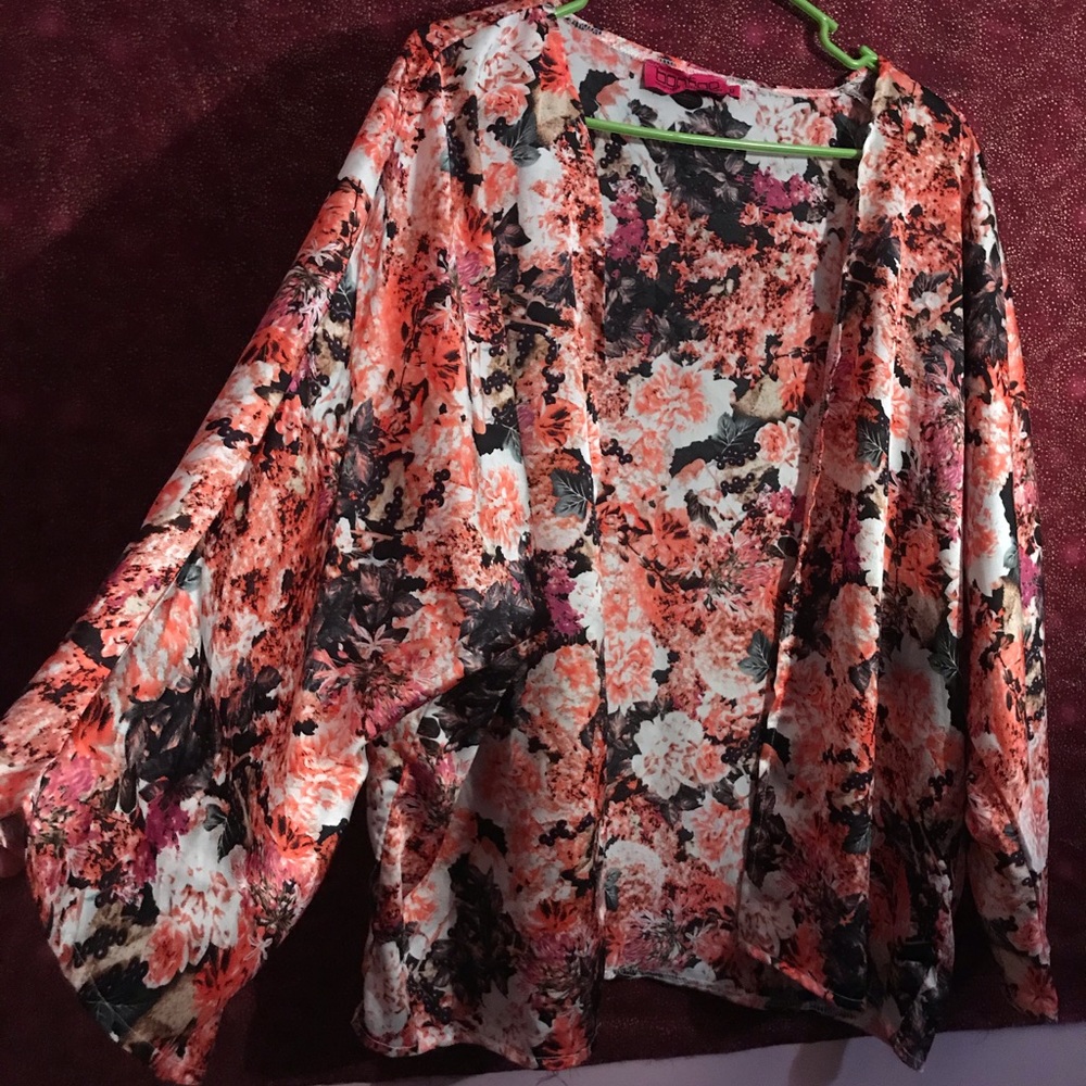 Floral kimono